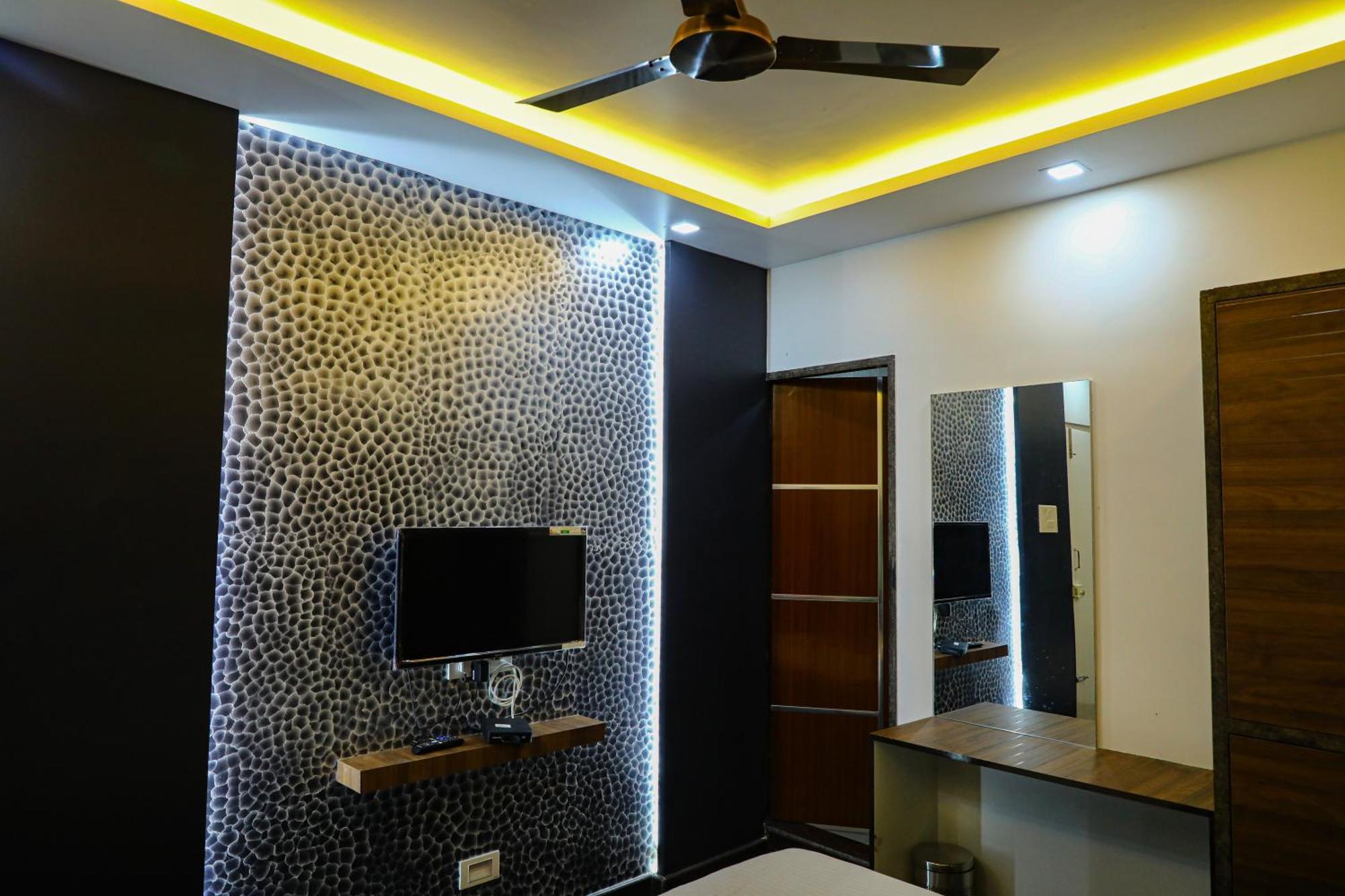 Jp Residency Hotel Yelagiri Exterior photo